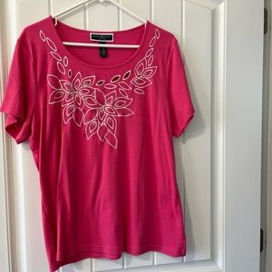 Karen Scott woman pink short sleeved tee 1X